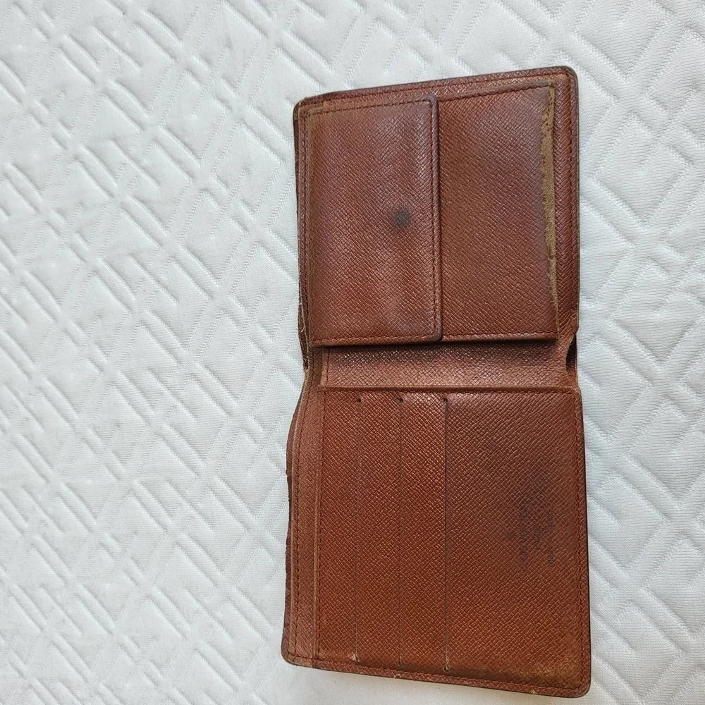 LOUiS Vuitton Bifold Wallet Monogran Porte Bier Cult Credit Monet